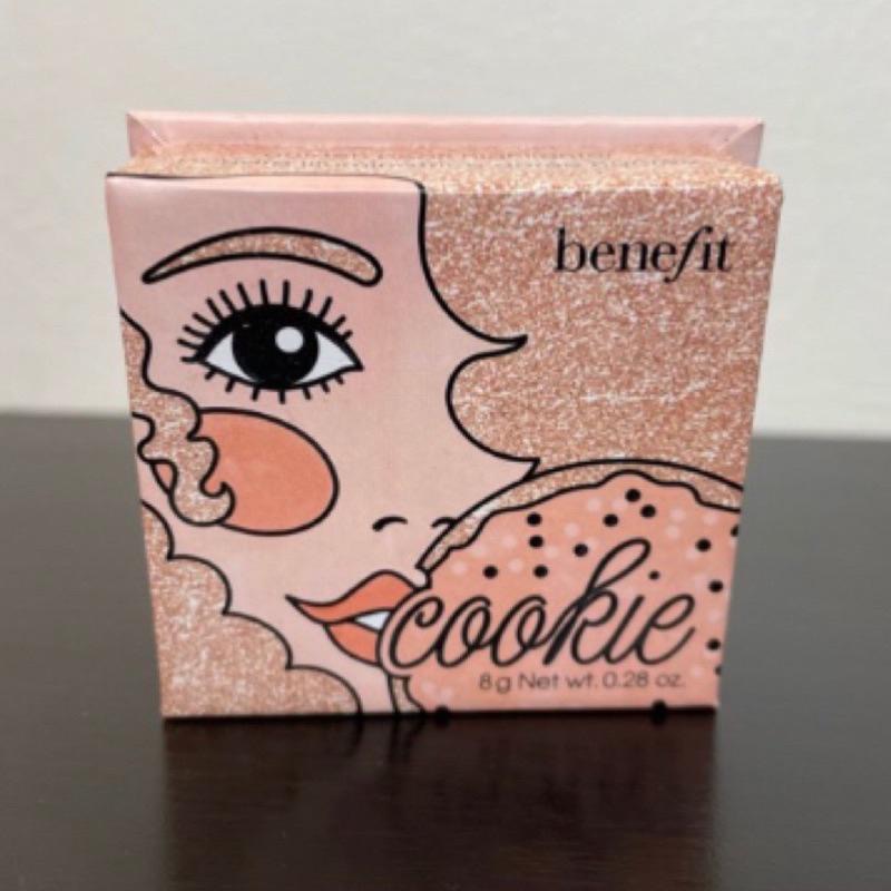 美國代購現貨🔥Benefit貝玲妃粉金艷炫光香檳金蒲公英打亮蜜粉餅高光餅乾珠光金光提亮腮紅修容cookie 8g-細節圖6