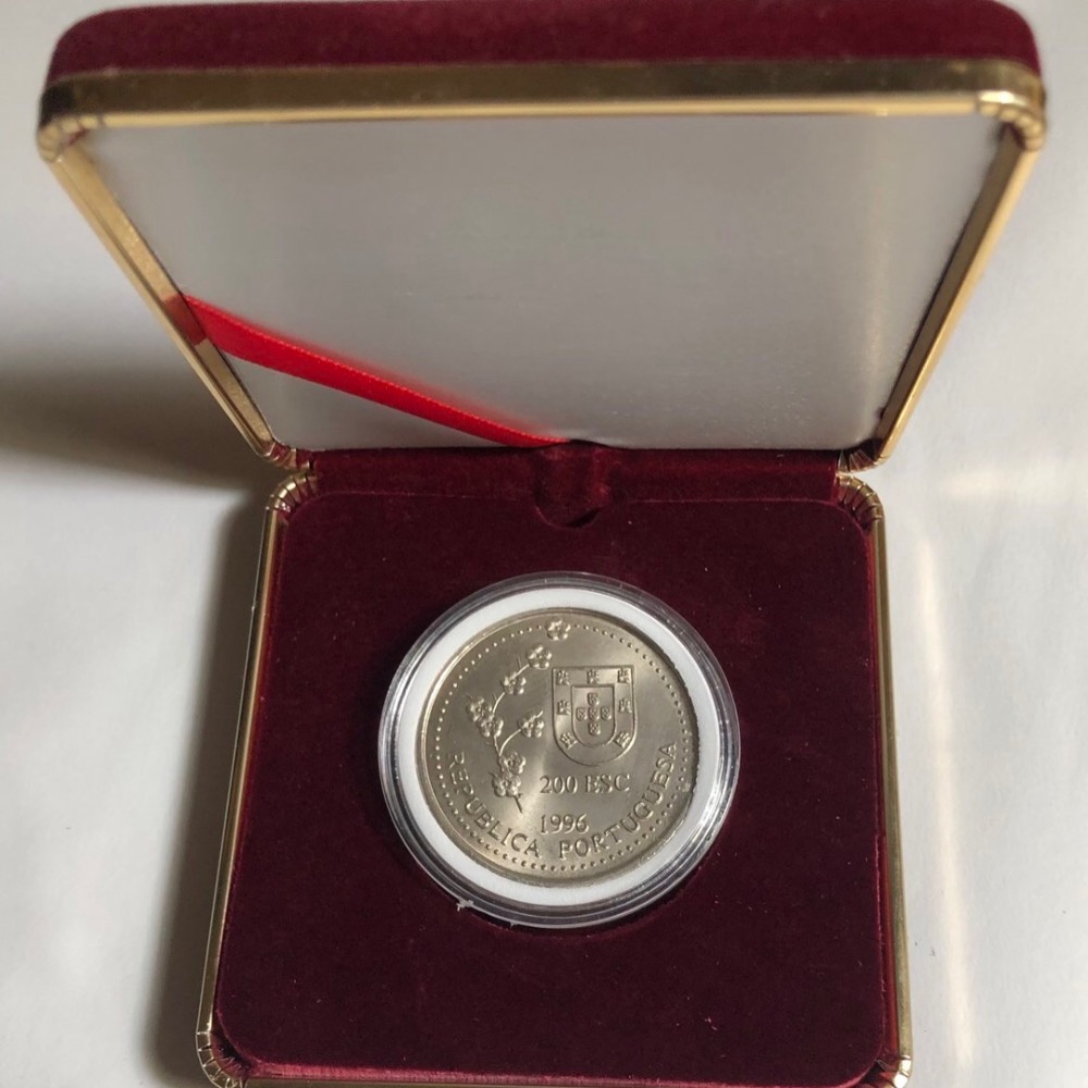 1996年葡萄牙發行：（200埃斯庫多錢幣～發現台灣1枚；含盒裝）品相佳；值得珍藏（台灣之光亮世界），送禮收藏兩相宜-細節圖3