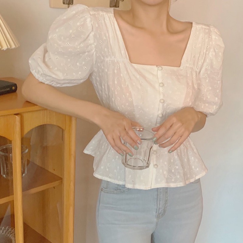 La Maison 迷人氣質方領排扣燒花鏤空收腰顯瘦上衣-細節圖6