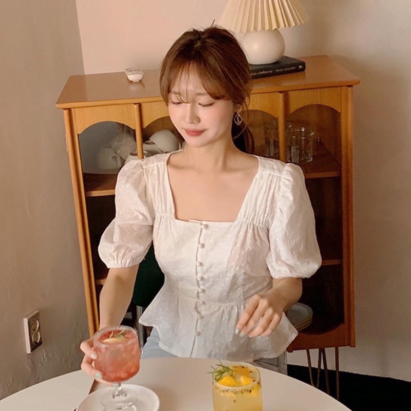 La Maison 迷人氣質方領排扣燒花鏤空收腰顯瘦上衣-細節圖7