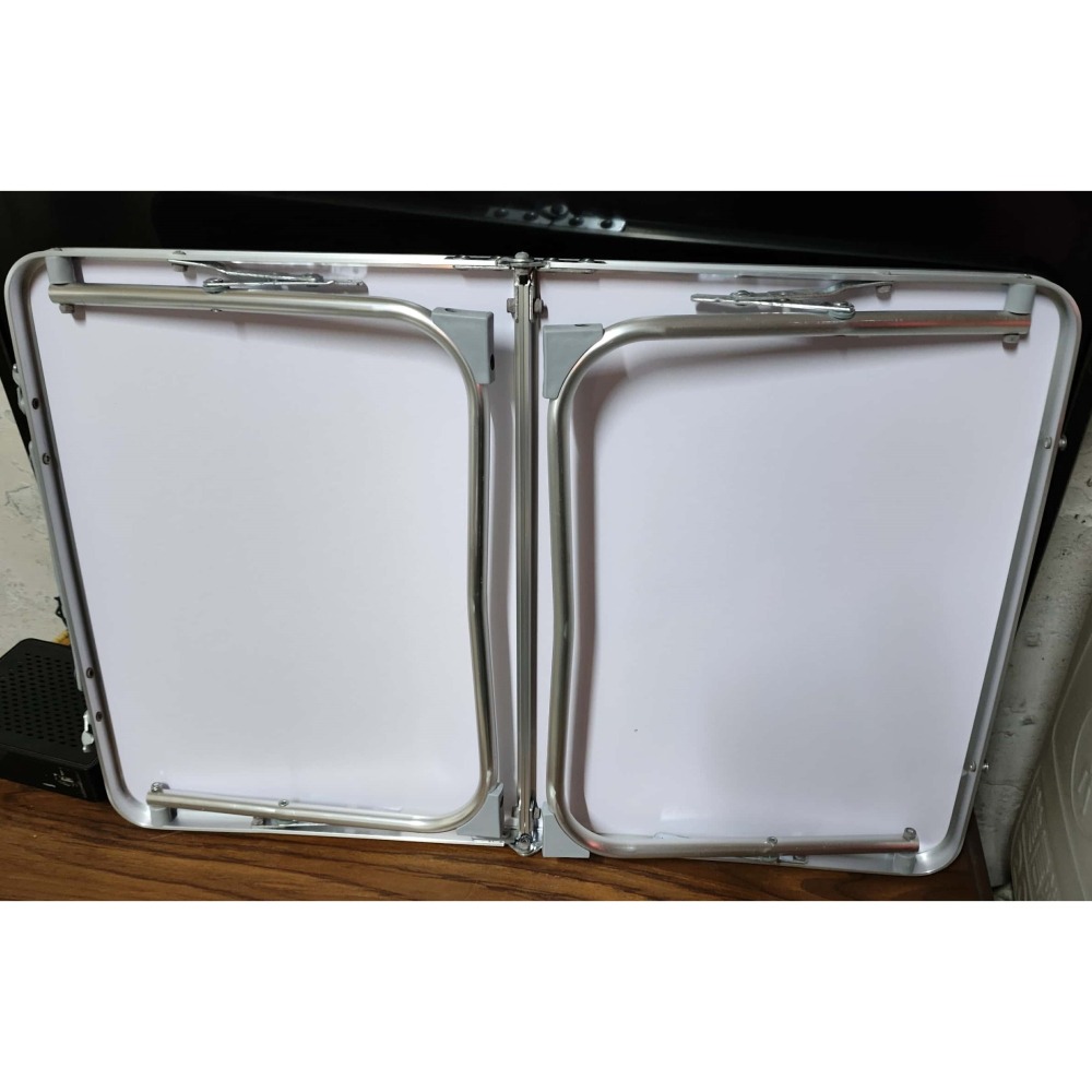 《雜物》【☆現貨☆】 特賣 折疊桌 摺疊桌 床上桌 野餐矮桌 折疊餐桌 露營桌 鋁合金折疊桌 鋁合金摺疊桌-細節圖2