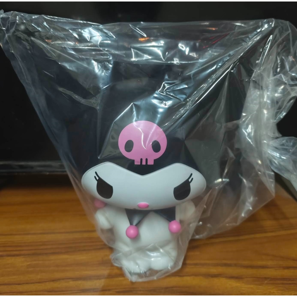 《周邊》【現貨】特賣 正版授權 三麗鷗 代理版 酷洛米 Kuromi 立體存錢筒 存錢筒 儲蓄筒 收納筒 立體公仔-細節圖4