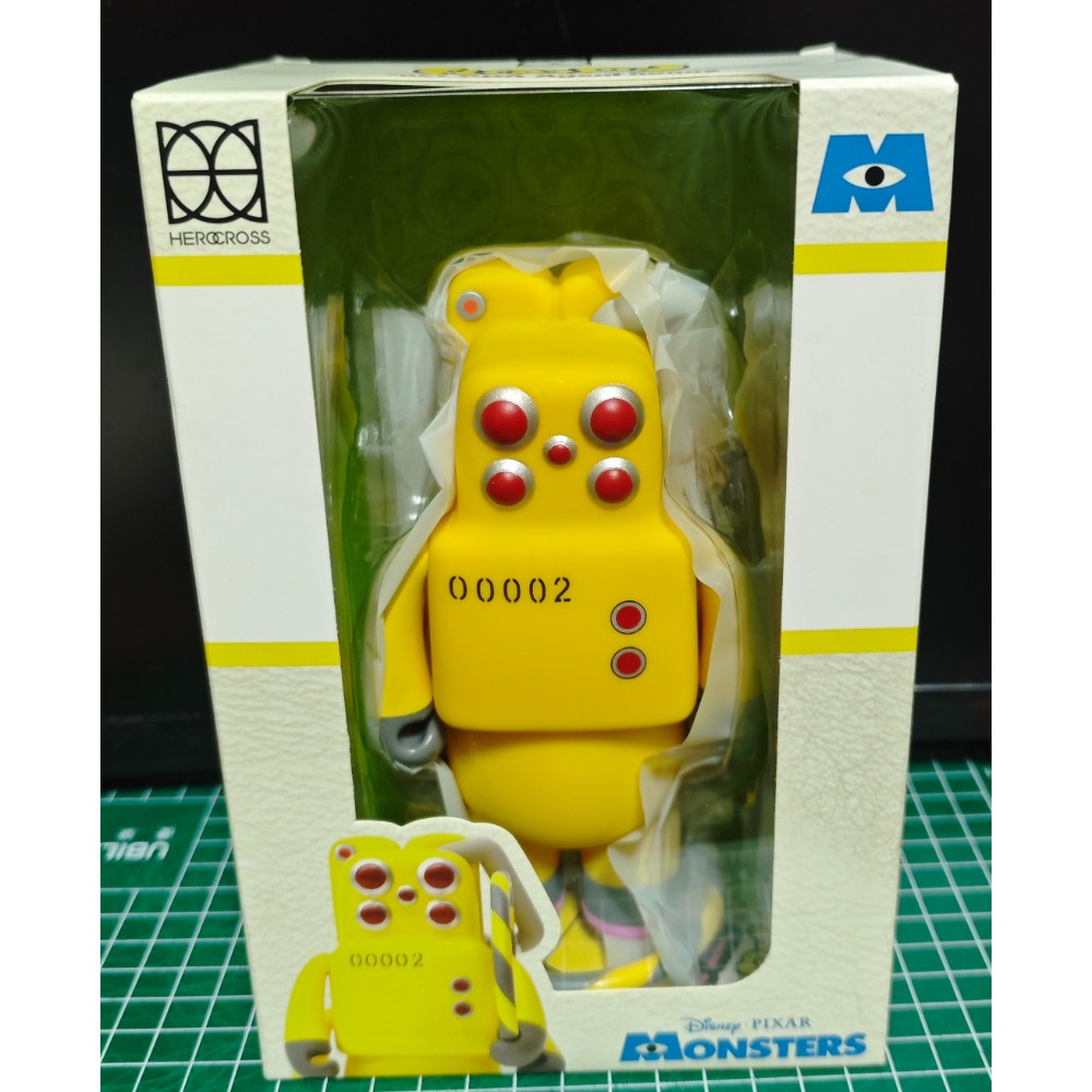 《周邊》【☆現貨☆】特賣 正版 景品 公仔 模型 PIXAR 迪士尼 Monsters 怪獸電力公司 CDA防疫人員-規格圖5