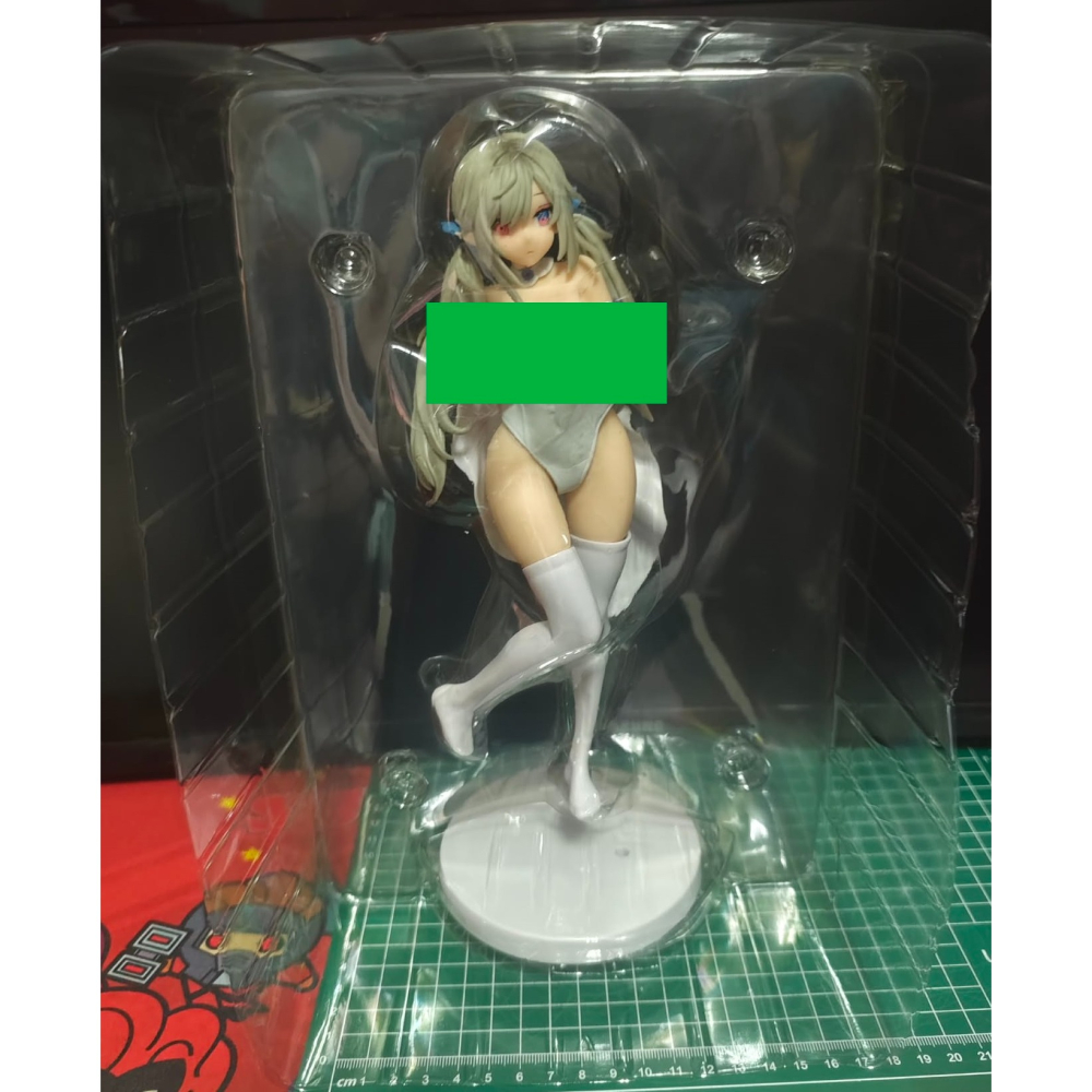 《周邊》【☆現貨☆】特賣 非官方 公仔 模型 巨無霸公仔 美女公仔 純白精靈 白精靈 精靈 可脫 車頭燈-細節圖6