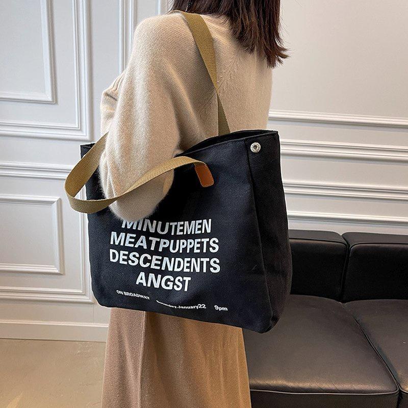 🎀【現貨+發票】韓國新款日系原創字母個性帆布袋帆布包購物包單肩包側背包托特包媽媽包上課包手提袋購物袋文藝文青復古大容量-細節圖6