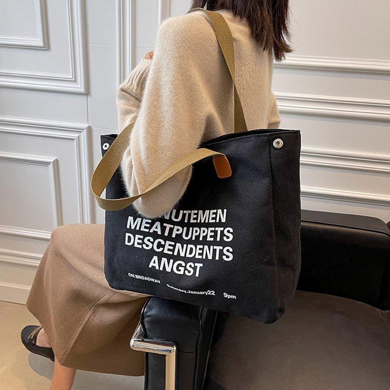 🎀【現貨+發票】韓國新款日系原創字母個性帆布袋帆布包購物包單肩包側背包托特包媽媽包上課包手提袋購物袋文藝文青復古大容量-細節圖7