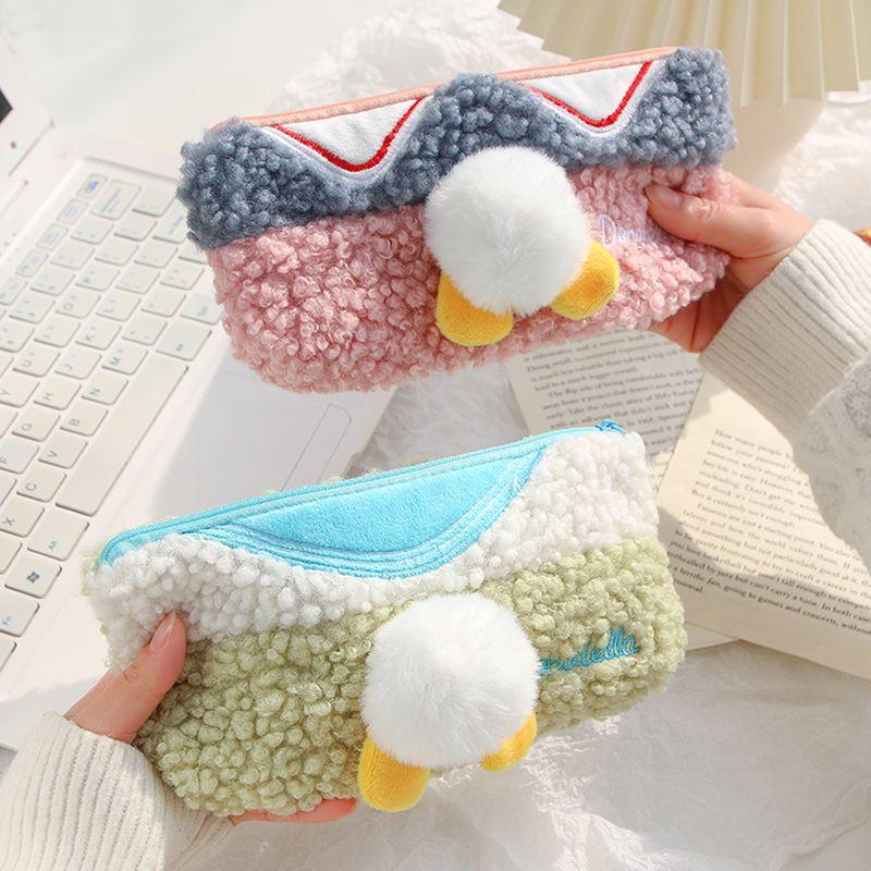 🎀【現貨+發票】韓版新款INS超火可愛胖嘟嘟鴨鴨大屁屁鴨子屁屁鴨屁股鴨子包毛茸茸毛絨絨大容量絨毛羊羔毛筆袋收納袋鉛筆盒-細節圖6