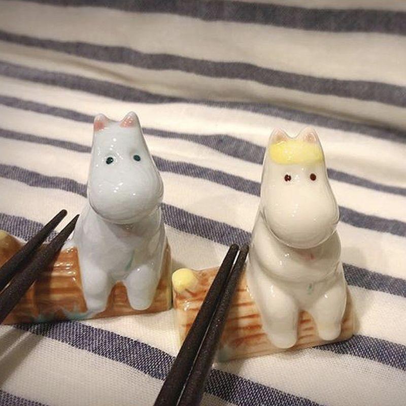 🎀【現貨+發票】Zakka日式陶瓷筷架快嫁筷子托筷拖筷子架超萌MOOMIN嚕嚕咪嚕嚕米姆明歌妮可兒陶瓷小擺件擺飾婚禮小物-細節圖6
