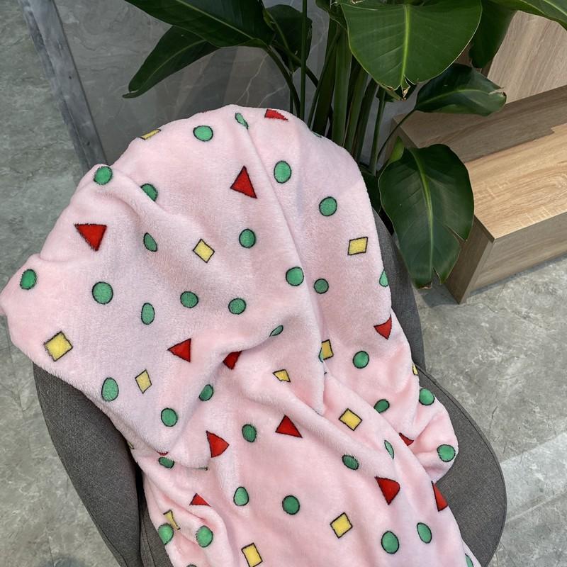 🎀【現貨+發票】蠟筆小新睡衣毛毯小新同款 INS超火紅爆款蠟筆小新毯子空調毯子 毯子被子 毛毯 法蘭絨珊瑚絨毯情人節禮物-細節圖3