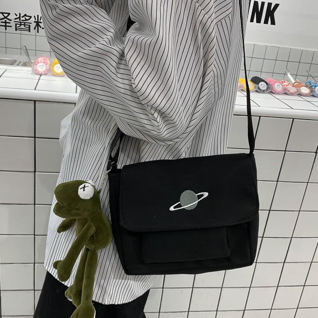 🎀【現貨+發票】韓國INS超火原宿飛碟星球帆布包兩用拉鍊帆布袋斜跨包帆布斜背包購物包肩背包側背包郵差包購物袋單肩包手機包-細節圖2