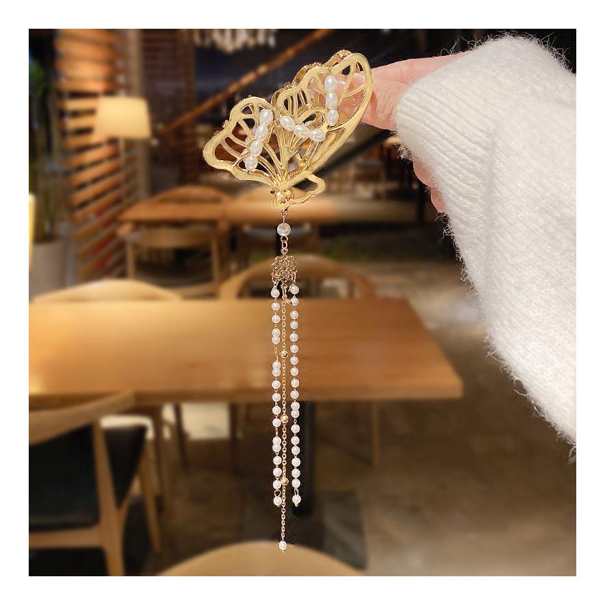 髮夾 髮飾 鯊魚夾 韓版 小橙子🍊 金屬 流蘇 珍珠髮夾 後腦勺大號抓夾 氣質鯊魚夾 韓國 頭飾 流蘇夾 氣質古典-細節圖4