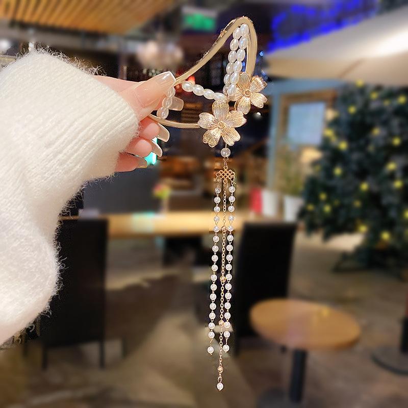 髮夾 髮飾 鯊魚夾 韓版 小橙子🍊 金屬 流蘇 珍珠髮夾 後腦勺大號抓夾 氣質鯊魚夾 韓國 頭飾 流蘇夾 氣質古典-細節圖6