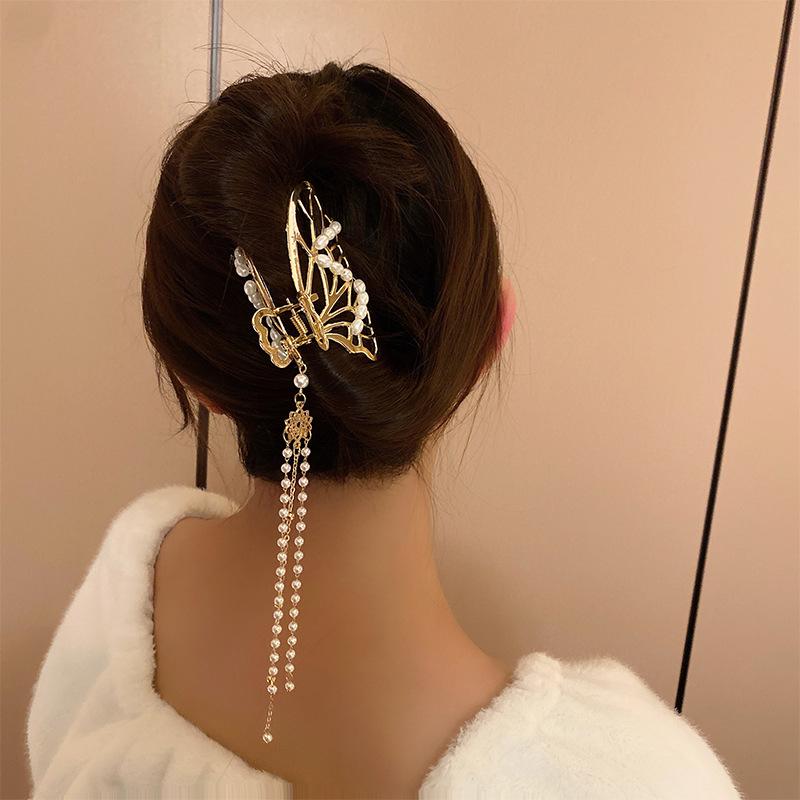 髮夾 髮飾 鯊魚夾 韓版 小橙子🍊 金屬 流蘇 珍珠髮夾 後腦勺大號抓夾 氣質鯊魚夾 韓國 頭飾 流蘇夾 氣質古典-細節圖8