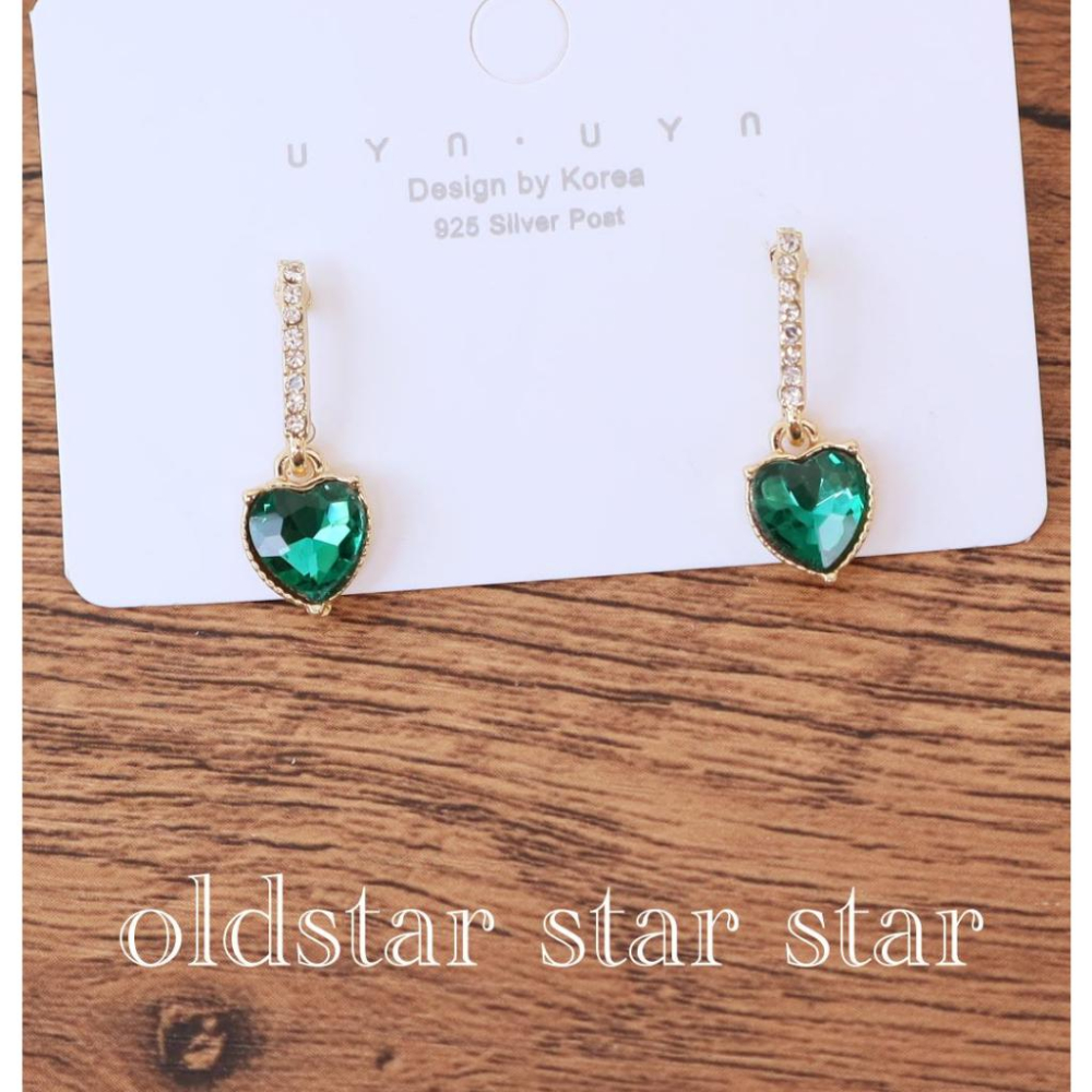 耳環 耳釘 耳飾 耳針 小橙子🍊 台灣現貨 S925銀 銀針 韓版新款 簡約 氣質 小清新 時尚 小巧 鑲鑽 百搭 愛心-細節圖2