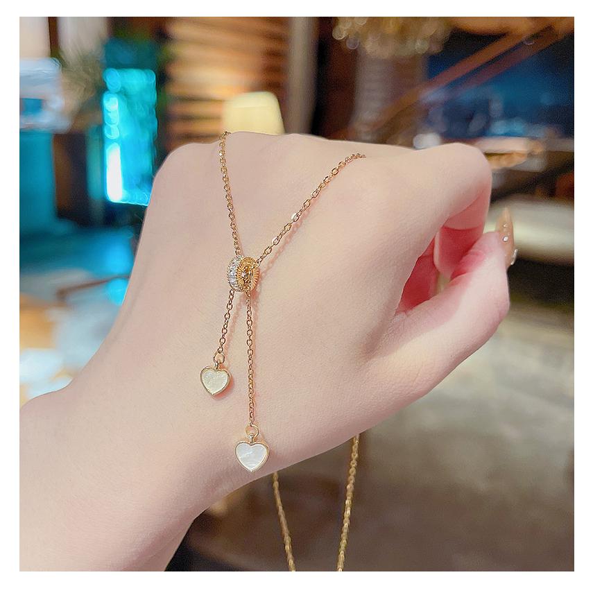 項鏈 頸鍊 韓版 鈦鋼 小橙子🍊 設計感 流蘇 雙愛心 項鍊 女網紅同款 個性氣質 桃心吊墜 鎖骨鏈 頸項鍊女 短項鍊女-細節圖5