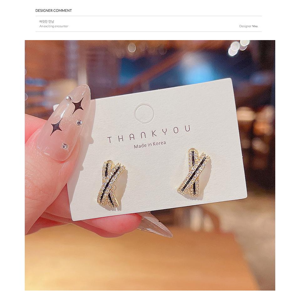 耳環 耳釘 耳飾 耳針 小橙子🍊 台灣現貨 S925銀 韓版 長款 黑色 蝴蝶 耳環 百搭 氣質 東大門 耳飾品網紅爆款-細節圖2