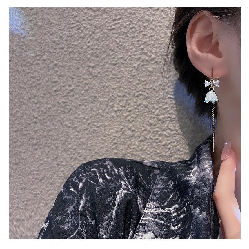 耳環 耳釘 耳飾 耳針 小橙子🍊 台灣現貨 S925 銀針 長款 流蘇 耳線鈴 蘭花 鋯石 蝴蝶結 輕奢 小眾 精緻-細節圖4