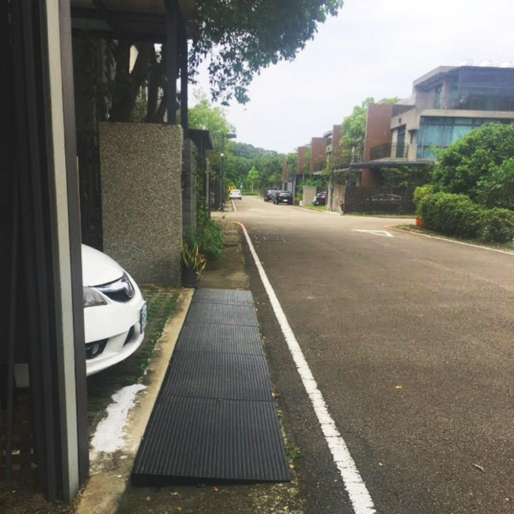 ❰免運❱ 斜坡板專家 斜坡磚總彙 台灣製造 工廠直營 斜坡磚 斜坡板 居家斜坡板 道路斜坡板 公共設施 門檻斜坡板 補助-細節圖4