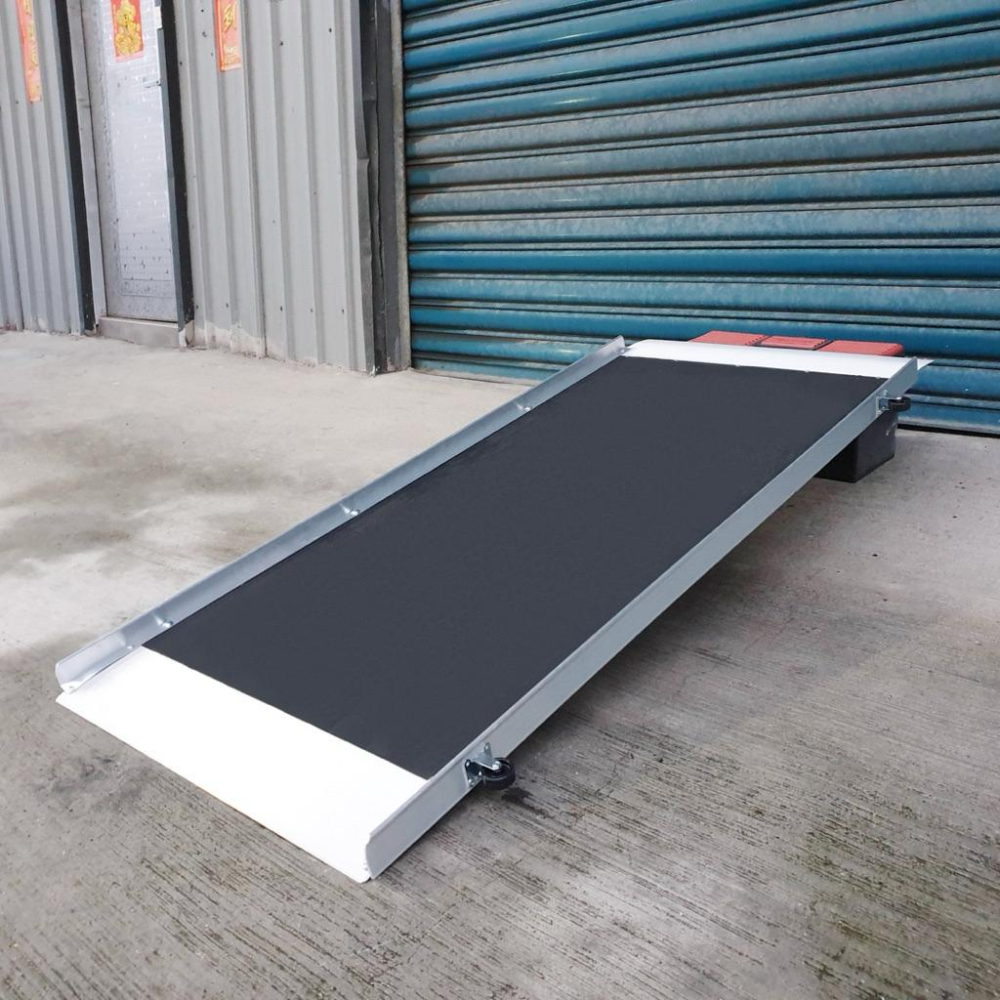 ❰免運❱ 斜坡板專家 單片式玻璃纖維斜坡板 SGS認證 輕量質硬 台灣製造 工廠直營 斜坡板-細節圖3