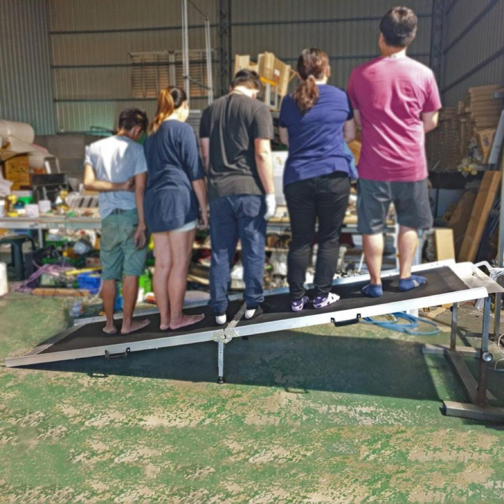 ❰免運❱ 斜坡板專家 鋁合金 前後折疊式斜坡板 SGS認證 輕量質硬 台灣製造 工廠直營 斜坡板-細節圖2