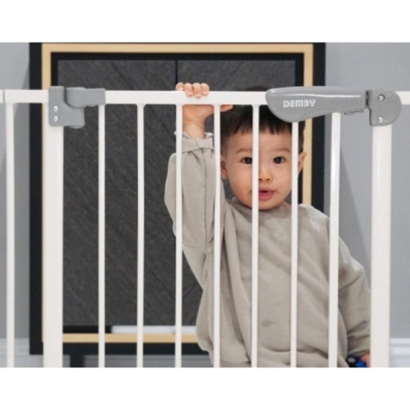 ❰免運❱ DEMBY Galaxy 安全門欄 可加購延伸柵欄 嬰兒安全護欄  快拆設計 免工具 免鎖牆 嬰兒用品 送禮-細節圖7
