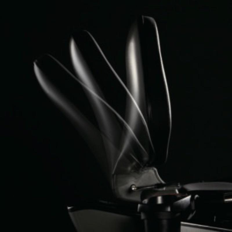 ❰免運❱ TITAN-8300 A級斜背健身車 數位式 健身器材 原廠保固 飛輪 肌耐力 健身房設備 腳踏車 腳踏器-細節圖3