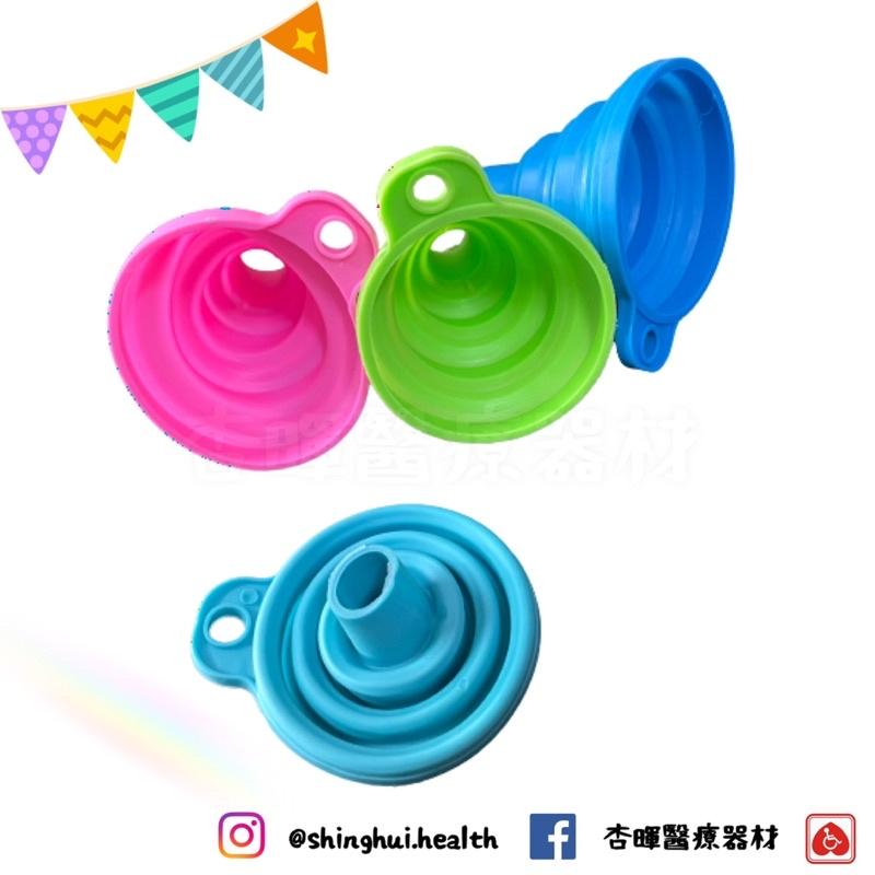 ❰台灣現貨❱ 折疊漏斗 矽膠漏斗 漏斗 迷你 分裝 隨身攜帶 摺疊 桶裝酒精 4公升 500ml 酒精 便攜-細節圖4