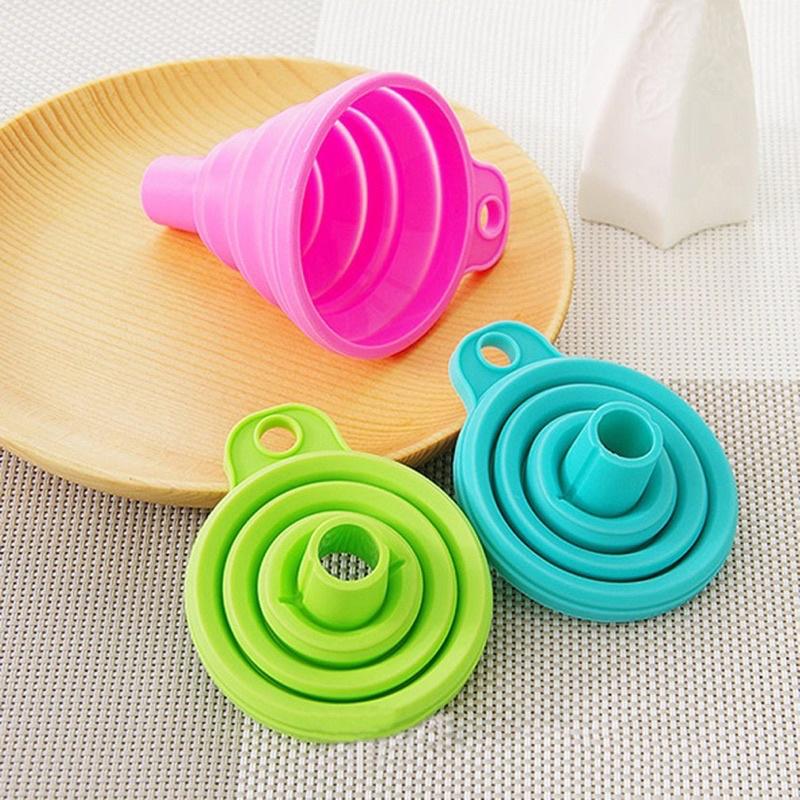 ❰台灣現貨❱ 折疊漏斗 矽膠漏斗 漏斗 迷你 分裝 隨身攜帶 摺疊 桶裝酒精 4公升 500ml 酒精 便攜-細節圖5