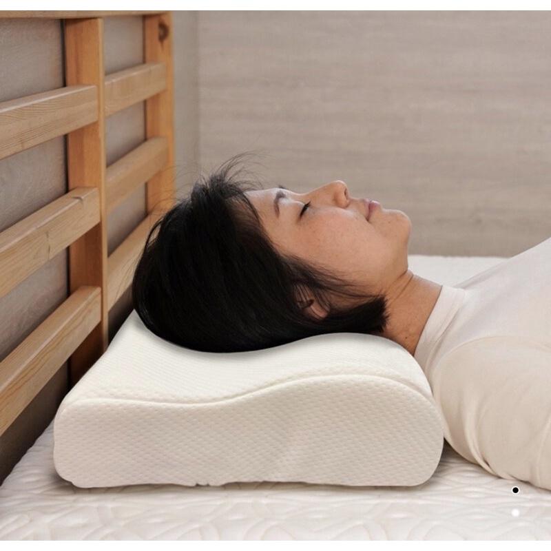 ❰免運❱ QSHION 透氣舒柔釋壓枕 透氣舒壓 放蟎抗菌 台灣製造 頸椎枕 專利設計 人體工學-細節圖2