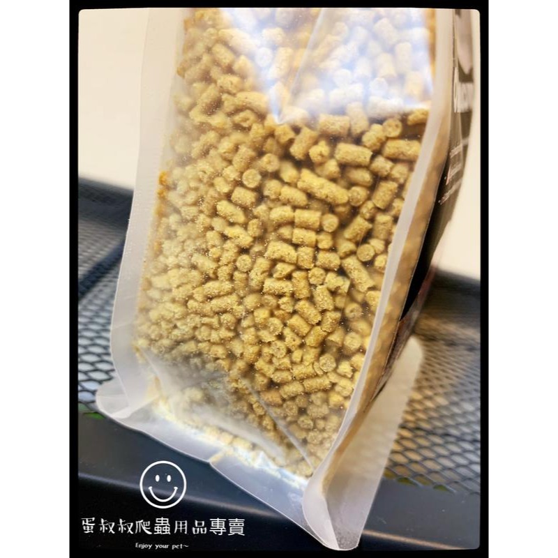 蛋叔叔-維益特-澳洲雜食性蜥蜴成長飼料/藍舌蜥/鬆獅蜥/草原巨蜥/烏龜飼料/蜥蜴飼料/高蛋白/巨蜥飼料-細節圖3