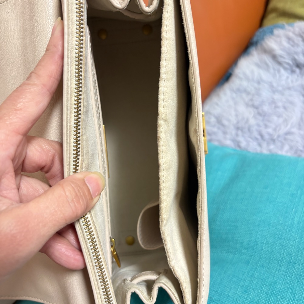 專櫃品牌ROBINMAY杏色 真皮 手提 斜背   皮包 凱莉包款-細節圖3