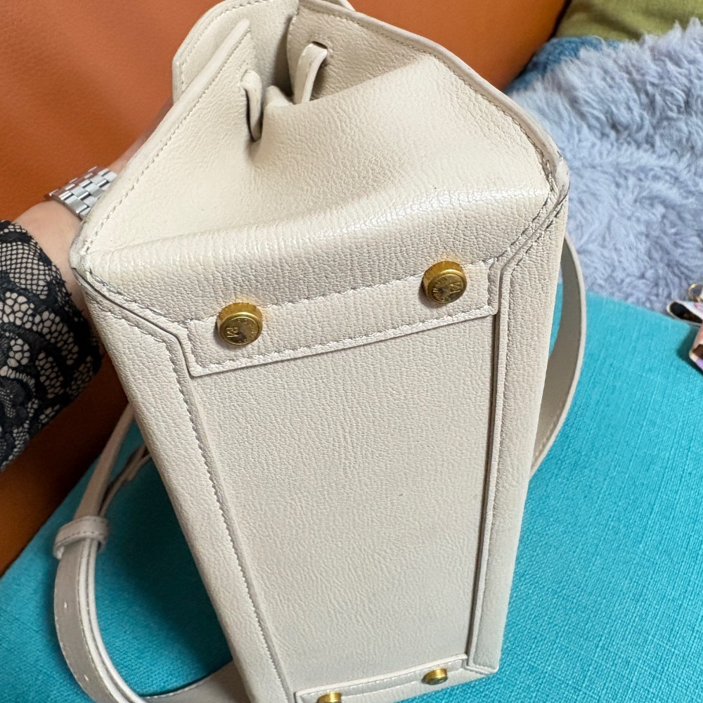 專櫃品牌ROBINMAY杏色 真皮 手提 斜背   皮包 凱莉包款-細節圖5