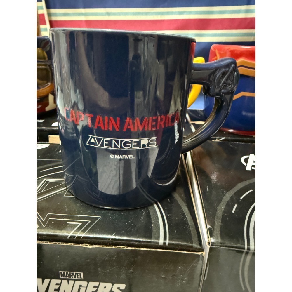 全新品⚡️🦸7-11 絕版 聯名款 復仇者聯盟 馬克杯 漫威電影 🎬 超級英雄 美國隊長隱藏版 保溫杯 限量造型馬克-細節圖4