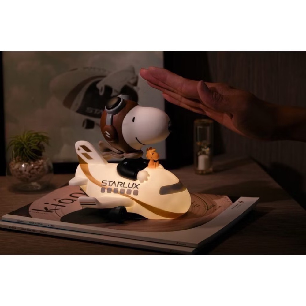 全新品✈️🐶現貨🔥 限量✨7-11推出STARLUX SNOOPY限定版「史努比Snoopy 拍拍小夜燈爆米花禮盒」-細節圖2