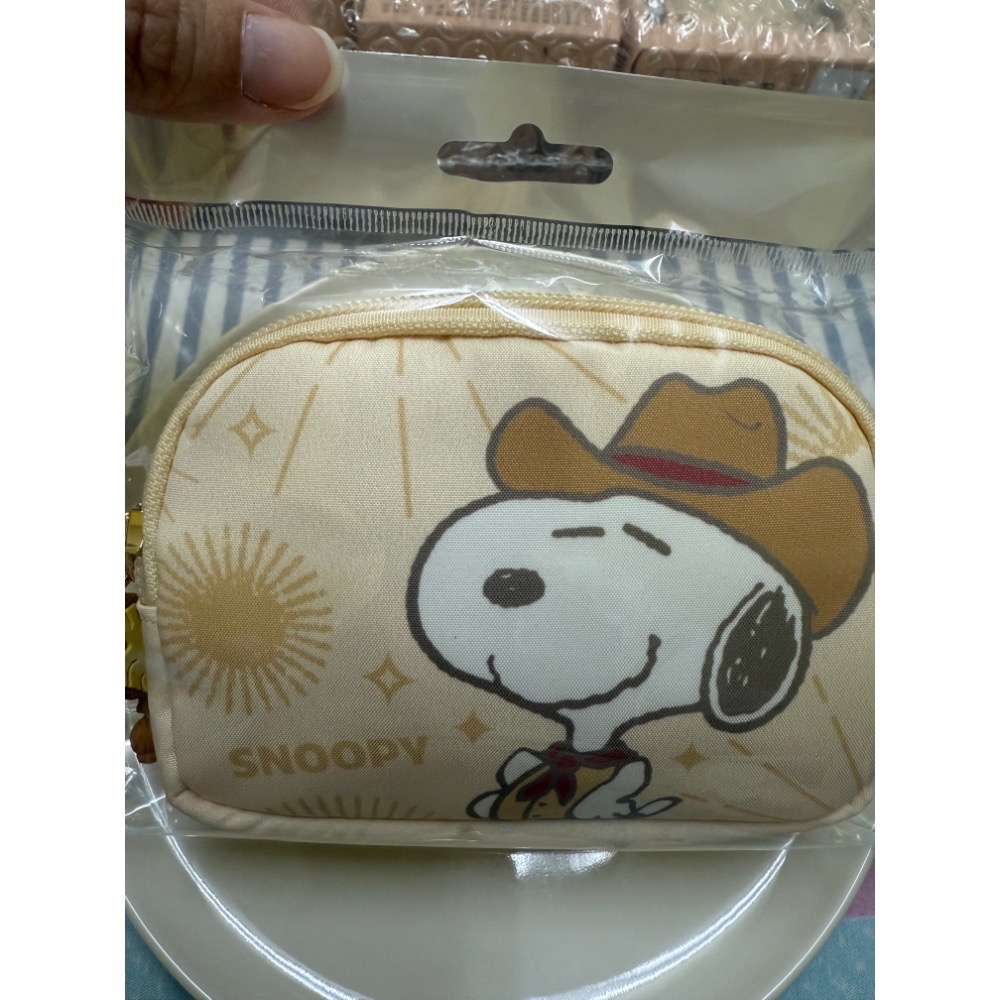 全新品🥜 7-11 Peanuts 金馬開運 馬年限定 史努比 雙層零錢包奶茶色、圓形零錢包、耳機包-細節圖5