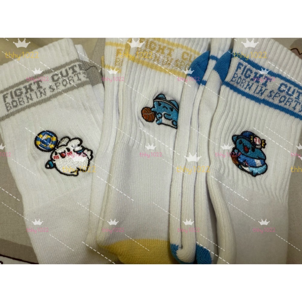 全新品🐶現貨🔥7-11運動襪🧦✨單售✨貓貓蟲咖波 動感出擊 咖波長襪 排球款、籃球款、棒球款⚾️-細節圖2