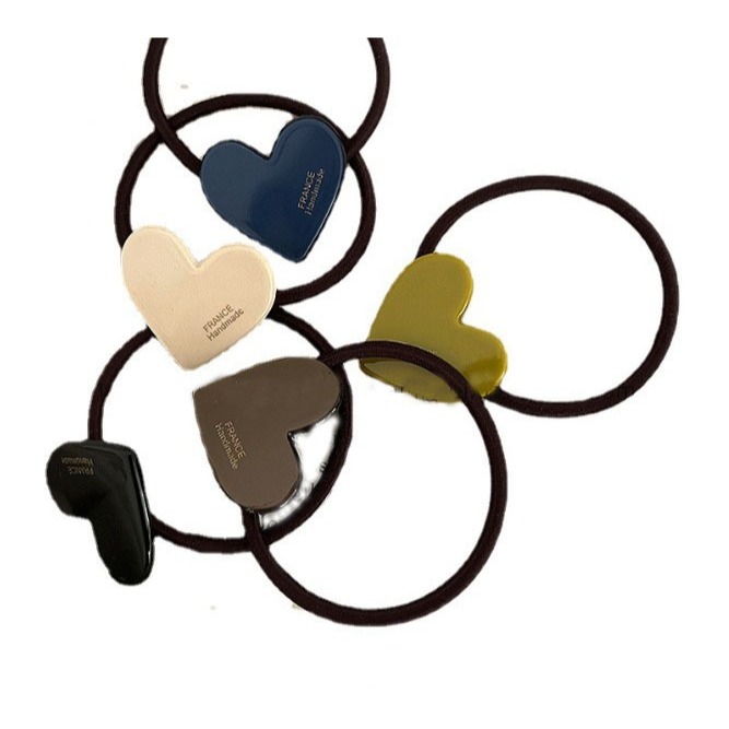 (24小時出貨) 黑白愛心撞色髮圈 大腸圈 馬尾圈 髮飾 造型髮圈 可當手環-細節圖5