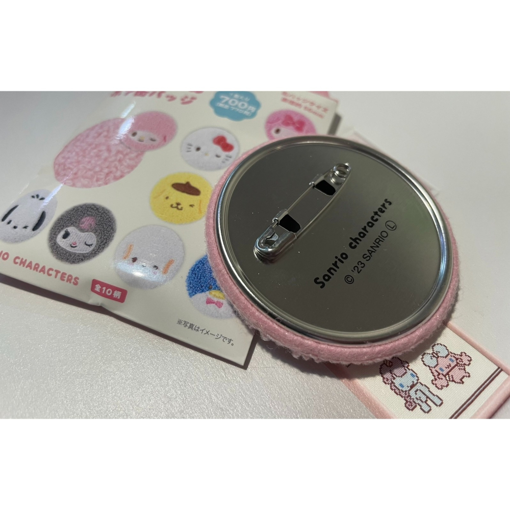 奶油點心兔~三麗鷗Sanrio絨毛徽章隨機盲盒~拆售彼安諾 小羊款-細節圖2