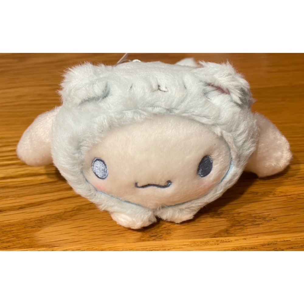 奶油點心兔：Sanrio 來我家看貓系列，藍色貓咪造型大耳狗絨毛娃娃、玩偶吊飾~2024年-細節圖4