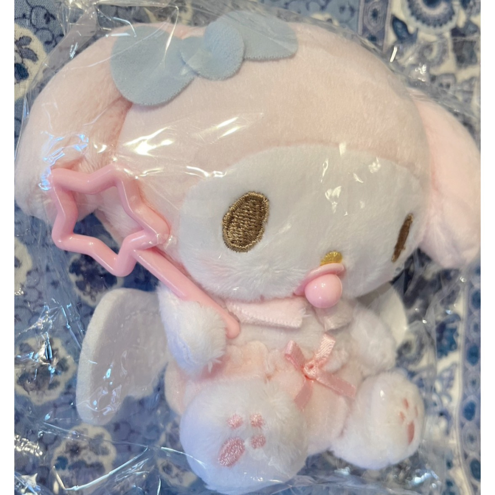 奶油點心兔~2023年Sanrio天使貝比系列：美樂蒂星星魔法棒+翅膀造型吊飾娃~-細節圖3