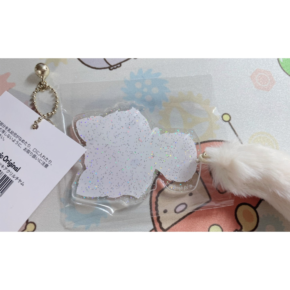 奶油點心兔~2024年Sanrio貓日系列：凱蒂貓Kitty毛茸茸貓尾八+壓克力鈴鐺吊飾~金色吊鍊~TY-細節圖2