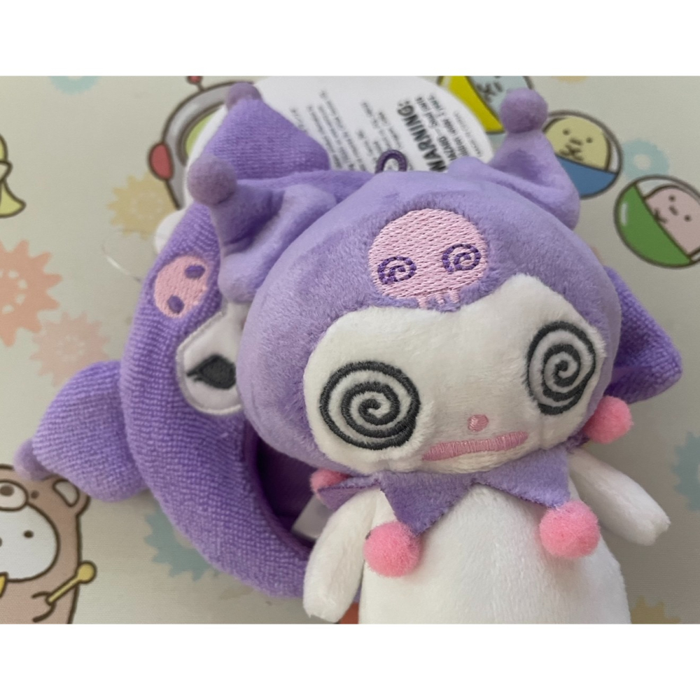 奶油點心兔~亞洲版特殊表情系列：庫洛米/酷洛米/KUROMI驚嚇表情+造型斗篷鑰匙圈吊飾娃娃/絨毛玩偶吊飾-細節圖3