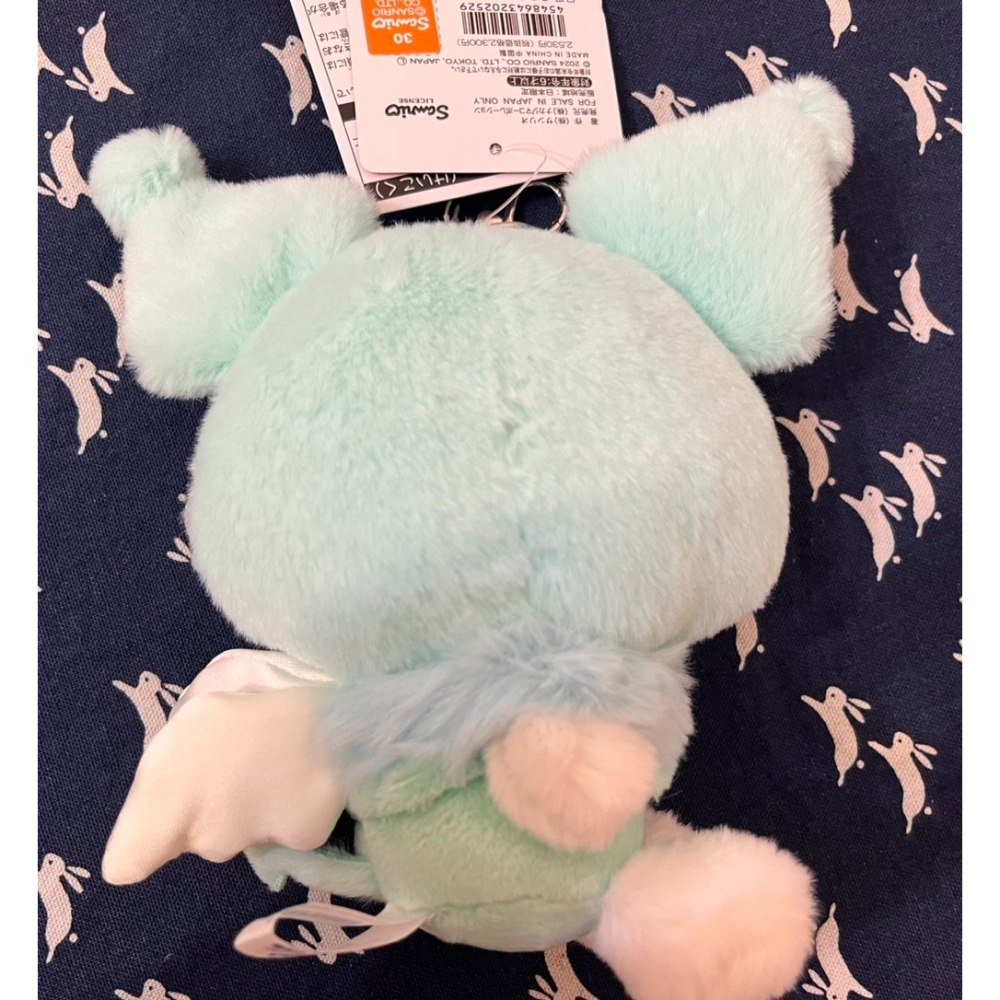 奶油點心兔~sanrio全新正版薄荷天使系列：酷洛米/庫洛米/KUROMI藍綠色天使造型鑰匙圈扣環吊飾娃/玩偶吊飾-細節圖3