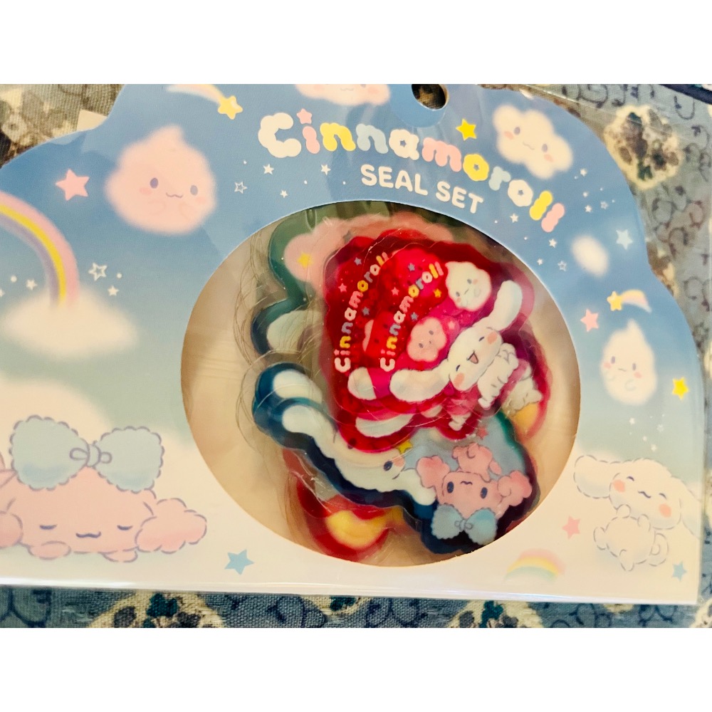 奶油點心兔：大耳狗喜拿生日雲朵系列～大耳狗和粉紅色波龍透明貼紙包-細節圖2