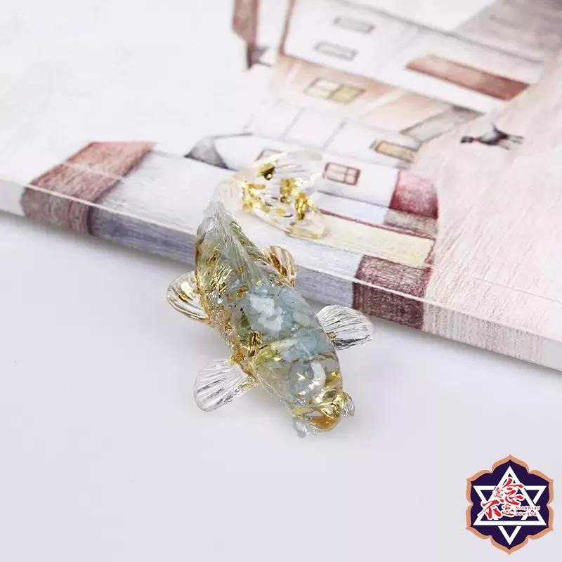 [水晶專賣24h出貨] 天然水晶 水晶小魚擺飾 水晶碎石 擺件 能量 晶石 水晶 風水 財運 魚缸 水晶療癒-細節圖4