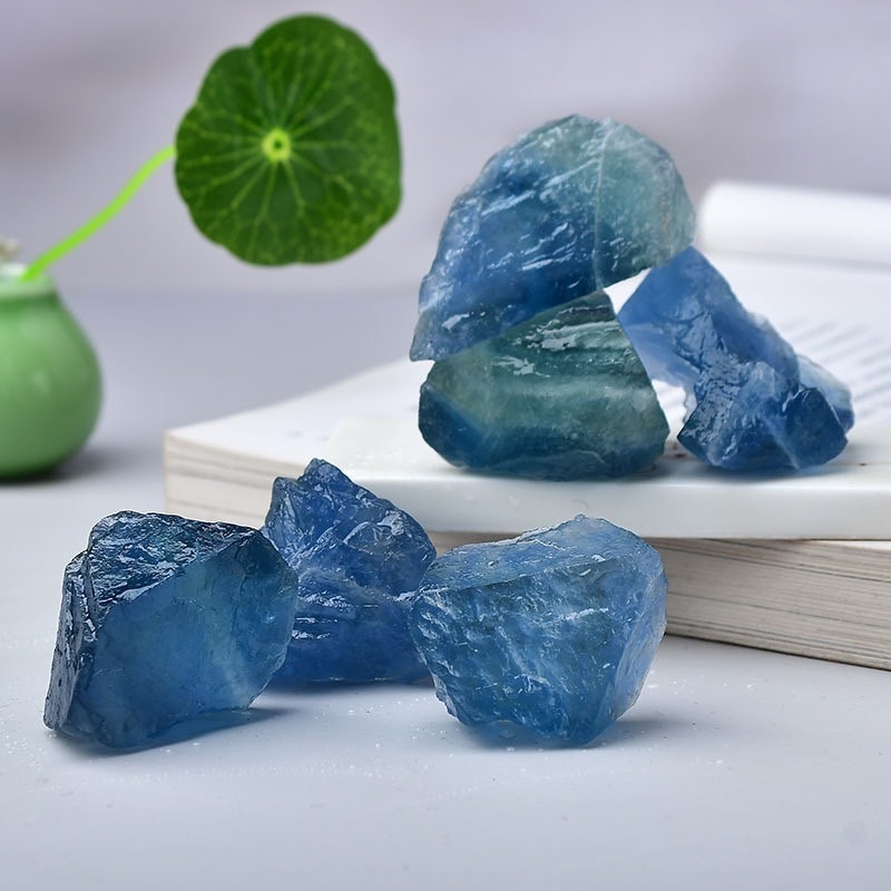 [水晶專賣24h出貨] 天然礦採  藍螢石 水晶原礦 螢石 擴香石 水晶擴香 水晶香薰石 精油擴香 水晶 生日禮物 風水-細節圖3