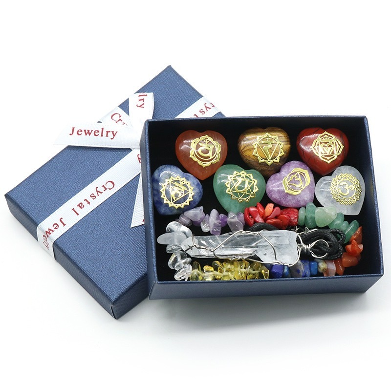 [水晶專賣24h出貨] 愛心七彩石+白水晶吊墜 +碎石手鍊  七脈輪 水晶 玉石  送禮 風水 白水晶 粉水晶 紫水晶-細節圖2