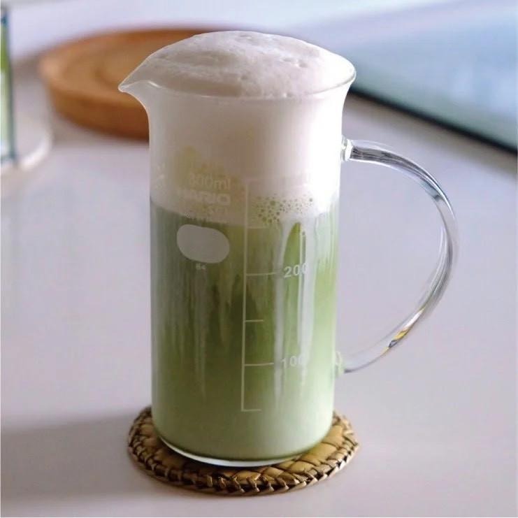 HARIO 文創把手燒杯 玻璃量杯 300ML/ 500ML 日本製 TBE-300/500『歐力咖啡』-細節圖4