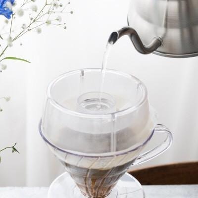 HARIO V60 Drip-Assist分水器/分水器濾杯組 02 1-4人份 兩個孔徑 樹酯 穩定萃取『歐力咖啡』-細節圖3