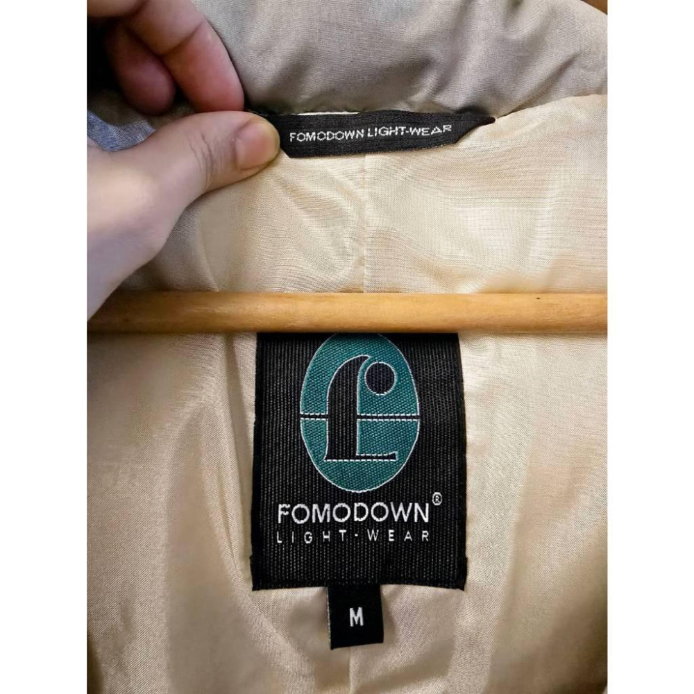 關注折價 全新僅試穿 【台灣羽毛製品 FOMODOWN】羽絨大衣 外套 保暖 秋冬外套 灰色 附防塵袋-細節圖5